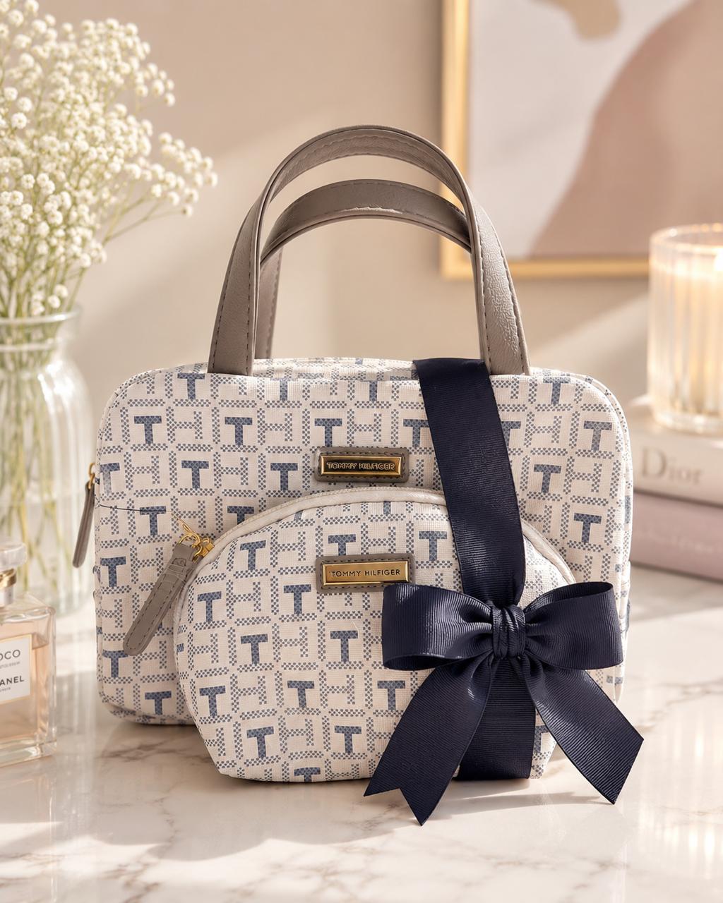 Set de Bolso de Mano + Cosmetiquera TOMMY HILFIGER