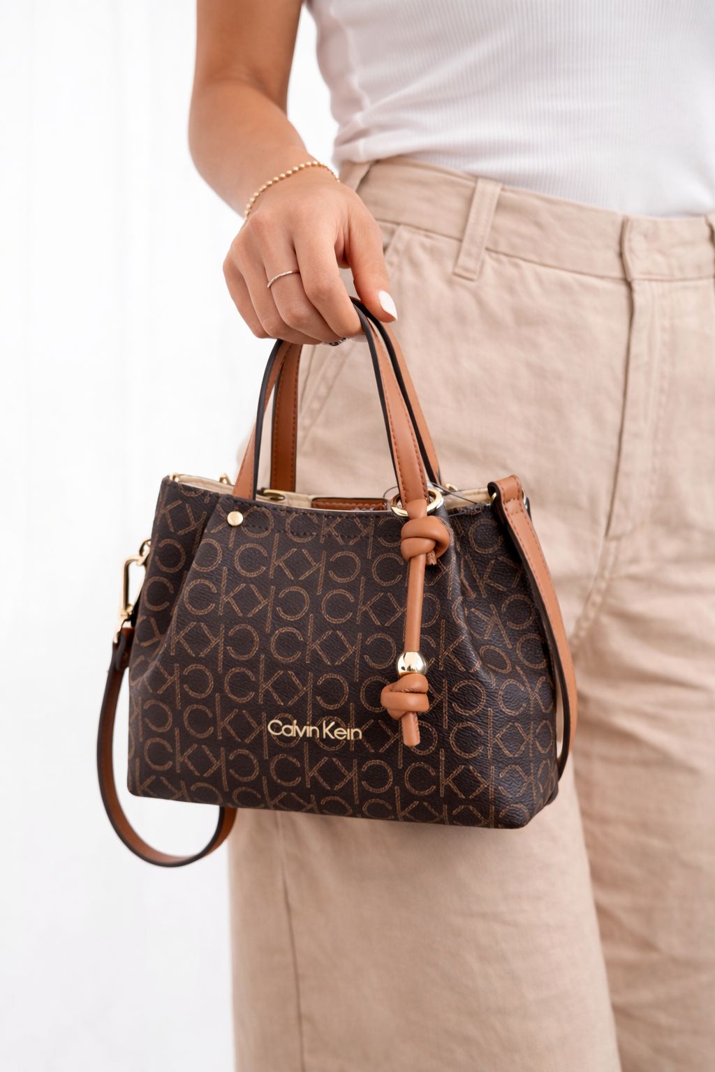 CARTERA CALVIN KLEIN