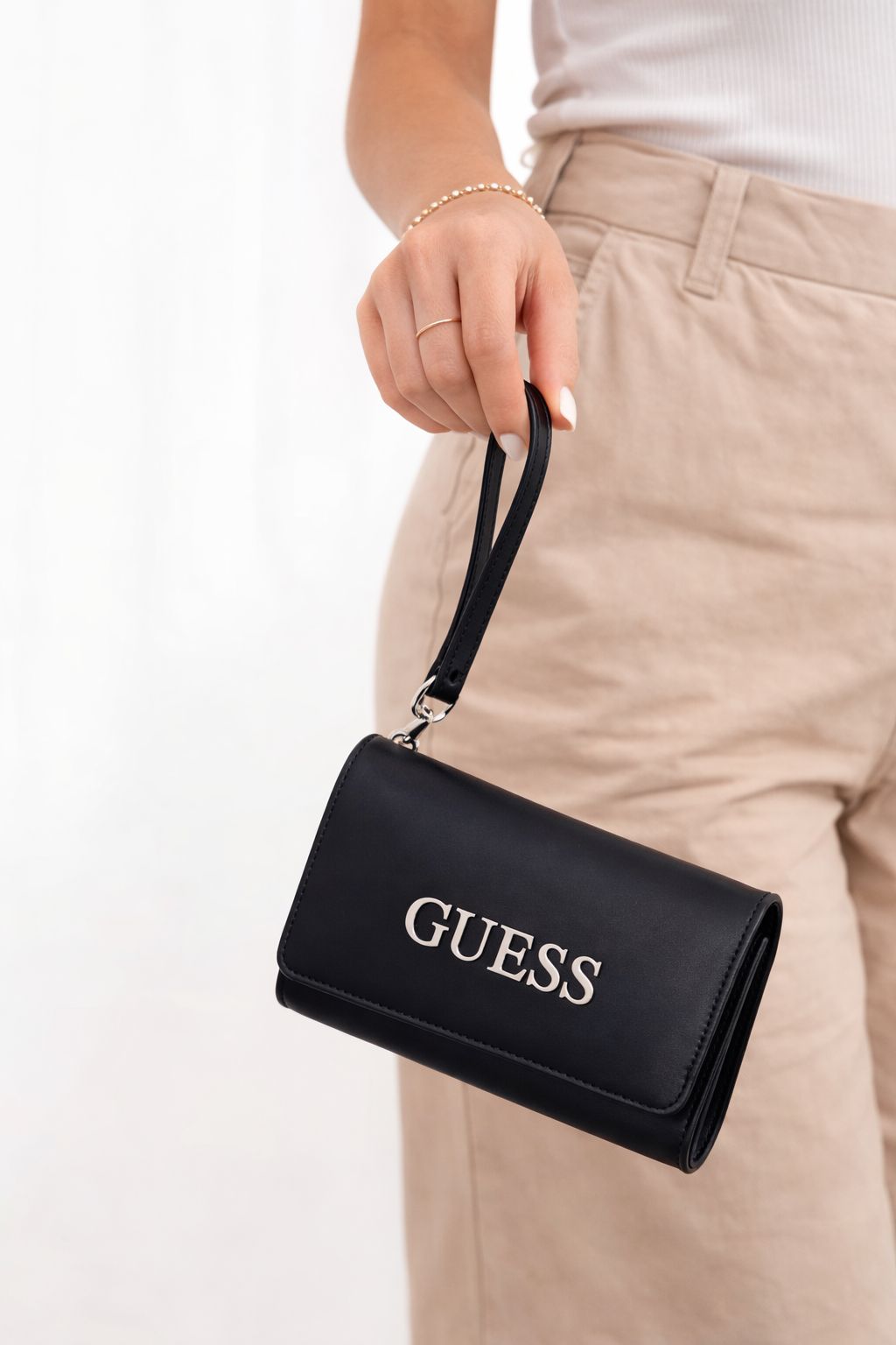 BILLETERA GUESS